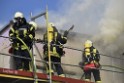 Dachstuhlbrand Koeln Poll Geislarerstr P230